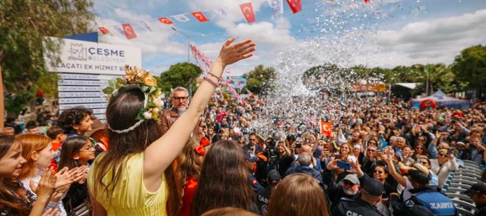 15. Uluslararası Alaçatı Ot Festivali yüz binlerce kişiyi ağırladı
