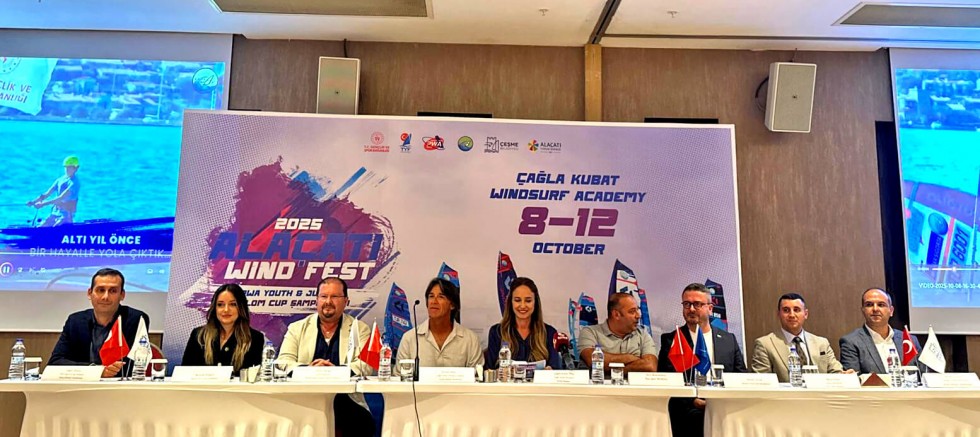 Alaçatı’da Rüzgar Doğa İçin Esecek