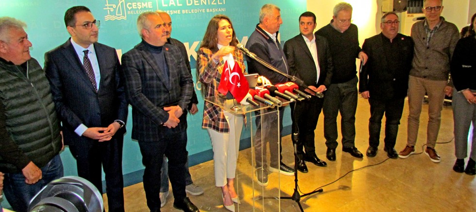 Başkan Lal Denizli iddialara basın toplantısıyla yanıt verdi: “Temiz olan leke tutmaz”