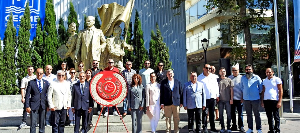 Çeşme’de 9 Eylül coşkusu: İzmir’in kurtuluşu ve CHP’nin kuruluşu kutlandı