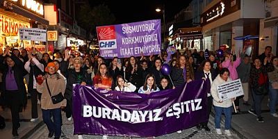 8  Mart Dünya Emekçi Kadınlar Günü “Buradayız, Eşitiz, Birlikteyiz” temasıyla kutlandı