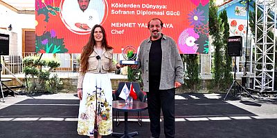 Alaçatı Ot Festivali’nde yoğun cumartesi: Söyleşiler, gastronomi ve büyük ilgi