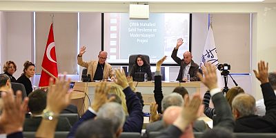 Çeşme Belediyesi Şubat Ayı Meclis Toplantısında Başkan Lâl Denizli üç önemli projeyi meclis üyeleriyle paylaştı