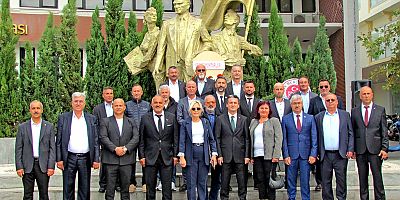 Çeşme’de 19 Ekim Muhtarlar Günü Törenle Kutlandı