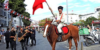 Çeşme’nin kurtuluşunun 104. yılı coşkuyla kutlandı