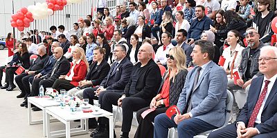 İAOSB Vakfı Kadınlar Kulübü’nden Duygu Dolu Cumhuriyet Kutlaması