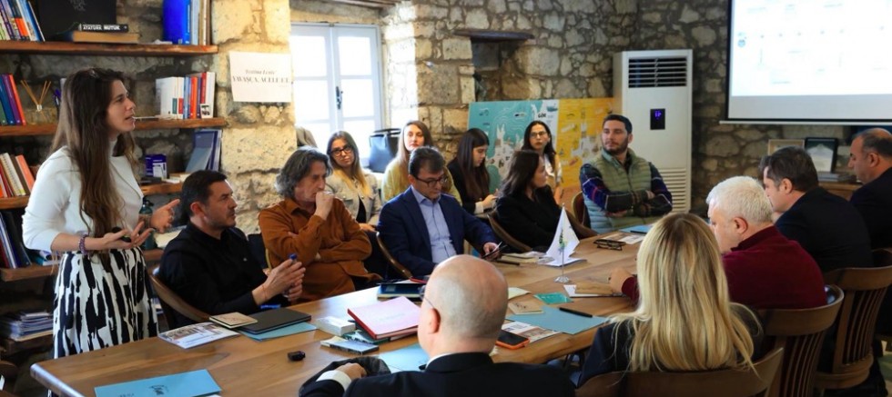 Türkiye’de bir ilk olacak Kiralık Sosyal Konut modeli Hanem Çeşme projesi milletvekillerine anlatıldı